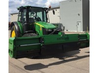 2017 John Deere 5090R