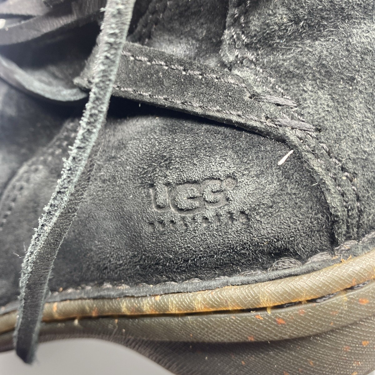 UGG Gaviota 5749 Suede Sheepskin Lace Up Ankle Boot Black UGG Gaviota 5749 Suede Sheepskin Lace Up Ankle Boot Black