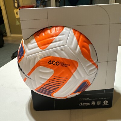 Nike Flight Official FIFA Match Ball ACC 2022/2023 FA22