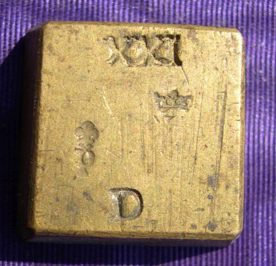 POIDS MONETAIRE DE L'OCTUPLE PISTOLE DE CHARLES QUINT :  XXI deniers :  26,9g - Photo 2/3