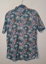 IZOD Saltwater Men's Hawaiian Shirt Sz L Green Floral Palm Tree Relaxed Classics