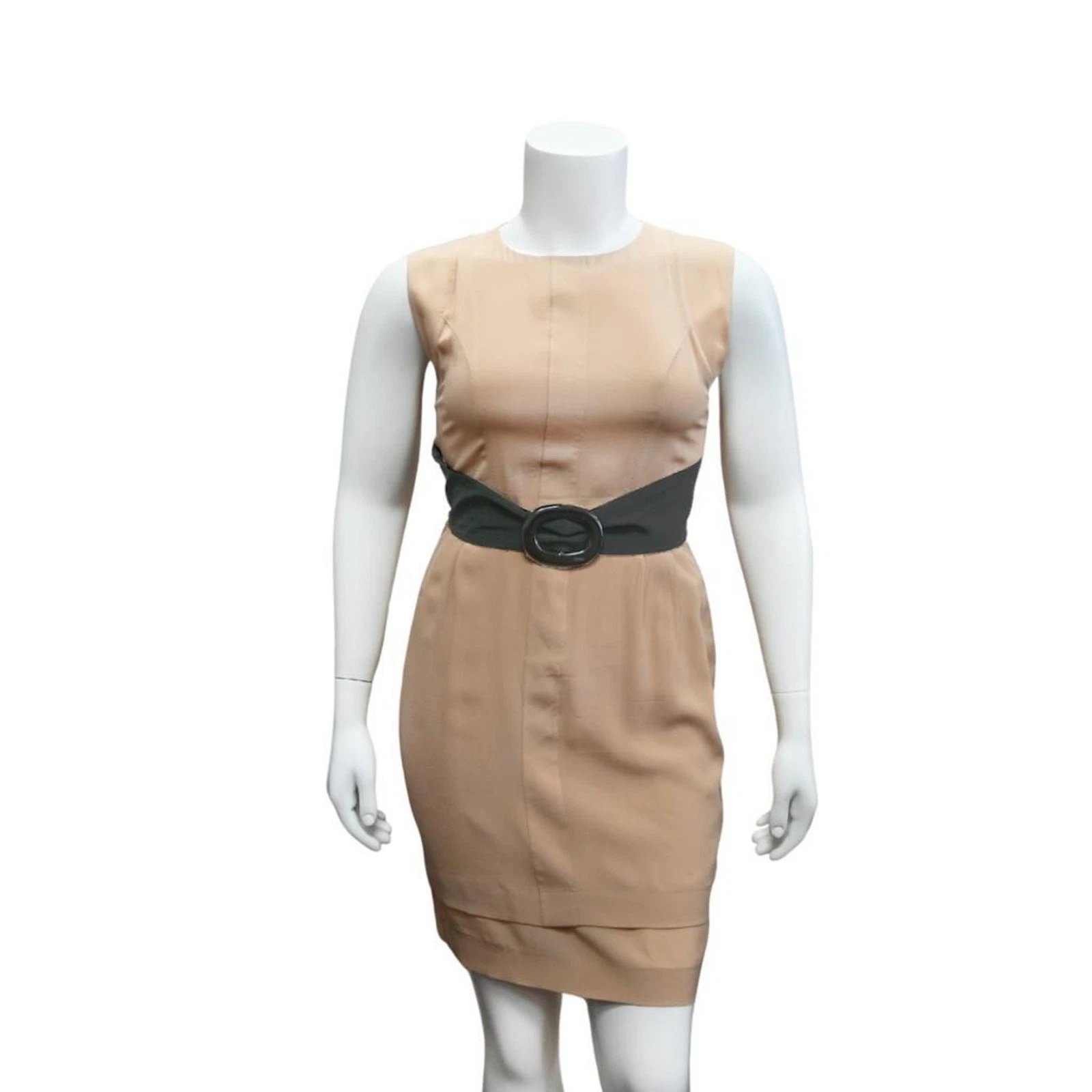 Abito Fendi beige in seta con cintura a tubino taglia 46 US 10 manica corta sopra il ginocchio