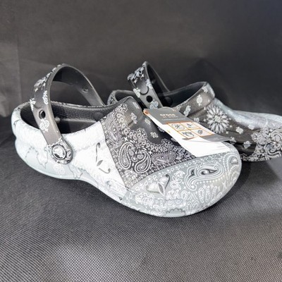 CROCS Bistro Graphic Work Clog Women's 7 Men s 5 Black Gray Bandana Paisley NWT