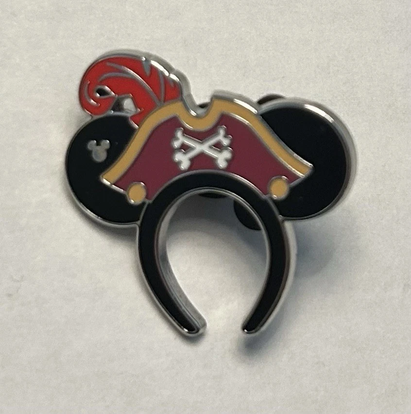Disney World - Pirate of the Caribbean Hat - Earbands - Hidden Mickey 2025 Pin
