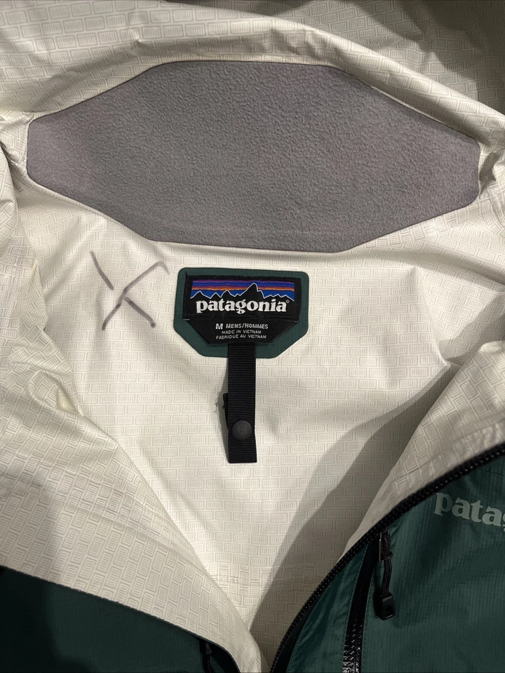 Patagonia Jacket Mens Medium Green Full Zip Torrentshell  H2No Rain Coat 84935 - Image 3 of 4