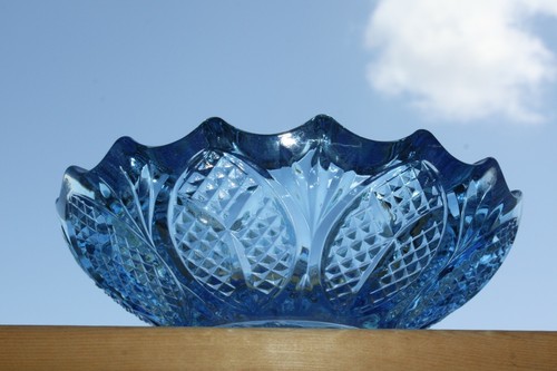 Tolle Vintage hellblau Kristall Glas Salat Obst schwere Schüssel Böhmen? "8" - Bild 2 von 9