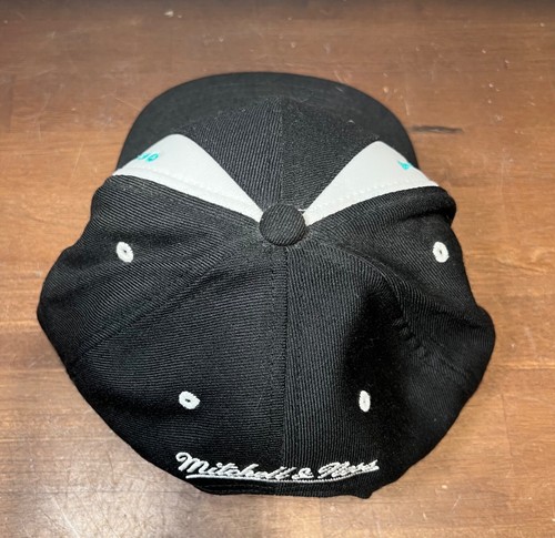 Cappello berretto NBA Vancouver Grizzlies Mitchell & Ness adulto regolabile snapback - Foto 5 di 10