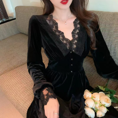 Vintage Black Velvet Women Dress Sexy V-Neck Lace Petal Sleeve  