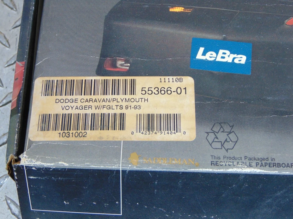 LeBra 55366-01 FRONT END CAR COVER DODGE CARAVAN PLYMOUTH VOYAGER W/FGLTS 91-93 - Image 2 of 2