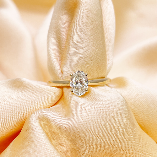 14ct Yellow Gold Natural Oval Diamond Solitaire Engagement Ring 0.70ct Certified - Picture 10 of 11