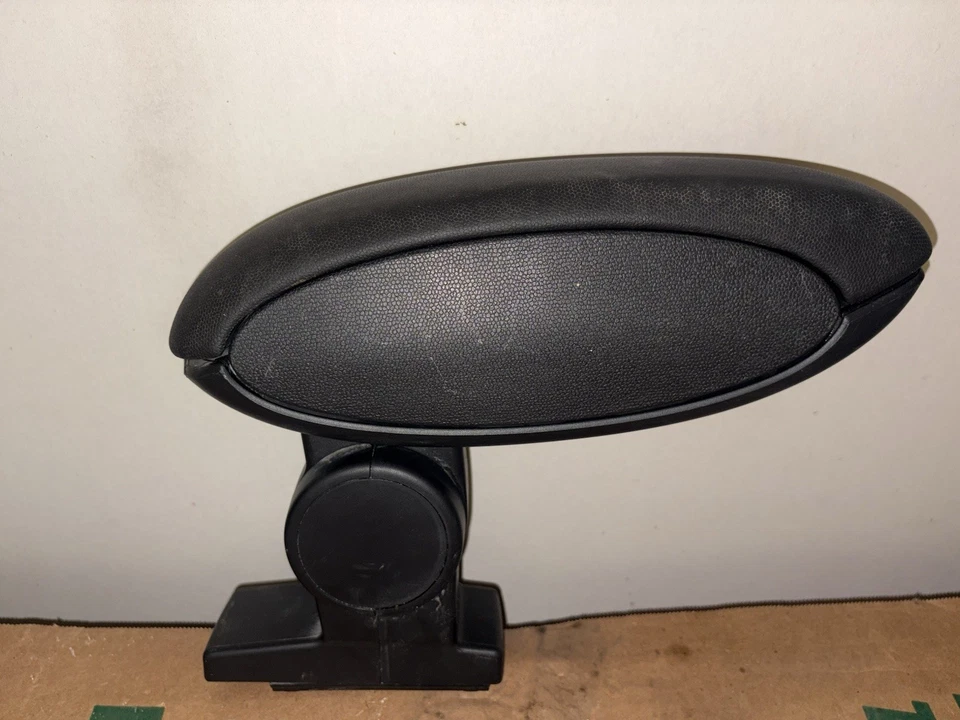2011-2016 Mini Cooper Countryman Center Console Black Vinyl Armrest Storage OEM - Image 4 of 4
