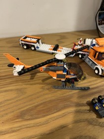 Lego City Transportation Helicopter Transporter (7686) Complete Set