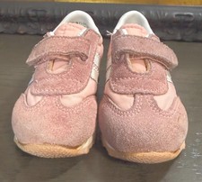 Vintage JCPenney  Signature  Baby Sneakers Size 3D 