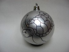 NEW HANDPAINTED GREEN SEA TURTLE UNBREAKABLE SILVER CHRISTMAS ORNAMENT 2 1/2"