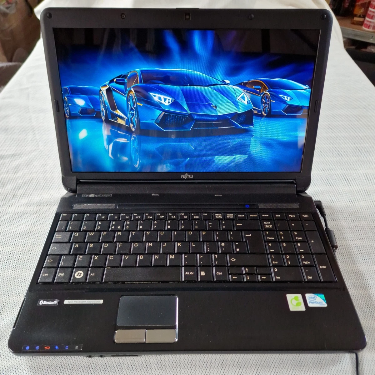 【Pentium 新品SSD 256GB】Windows10 FUJITSU life book AH52/EA Fujitsu Windows 10 USB 2.0 Connectivity PC Laptops & Netbooks for