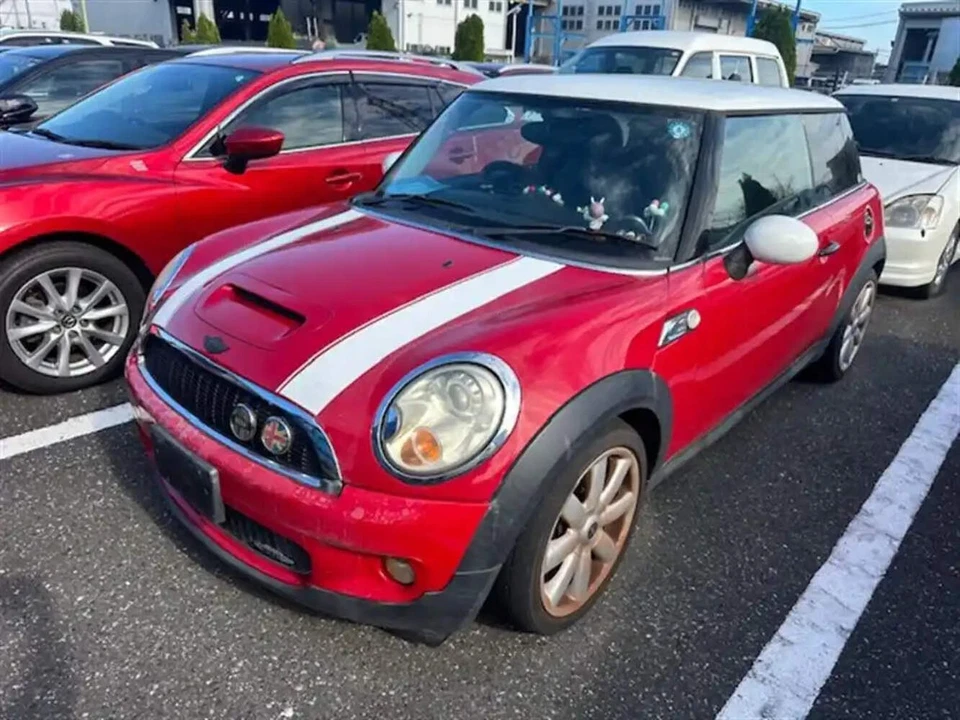 MINI, Cooper Rear Bumper R56, Cooper S/John Cooper Works, 03/07-09/10 J13623 - image 3 of 4