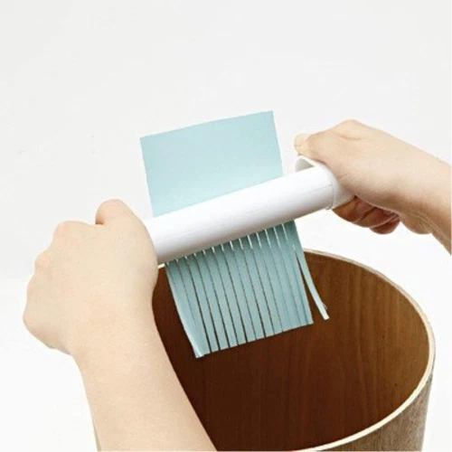MUJI Handy Shredder Size : W 7.2 x L 2.0 x H 1.2 - Picture 2 of 2