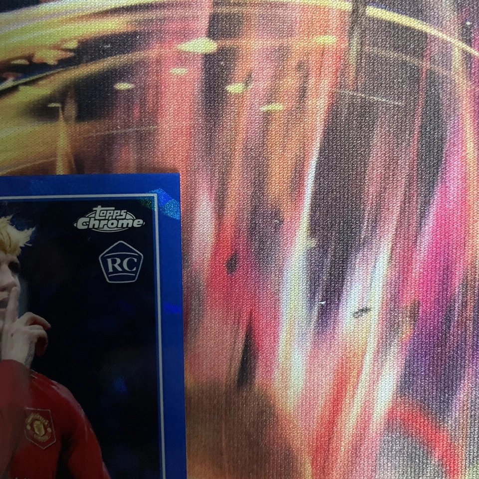 2022-23 Topps Chrome Sapphire UEFA Alejandro Garnacho Image Variation RC - Image 3 of 4