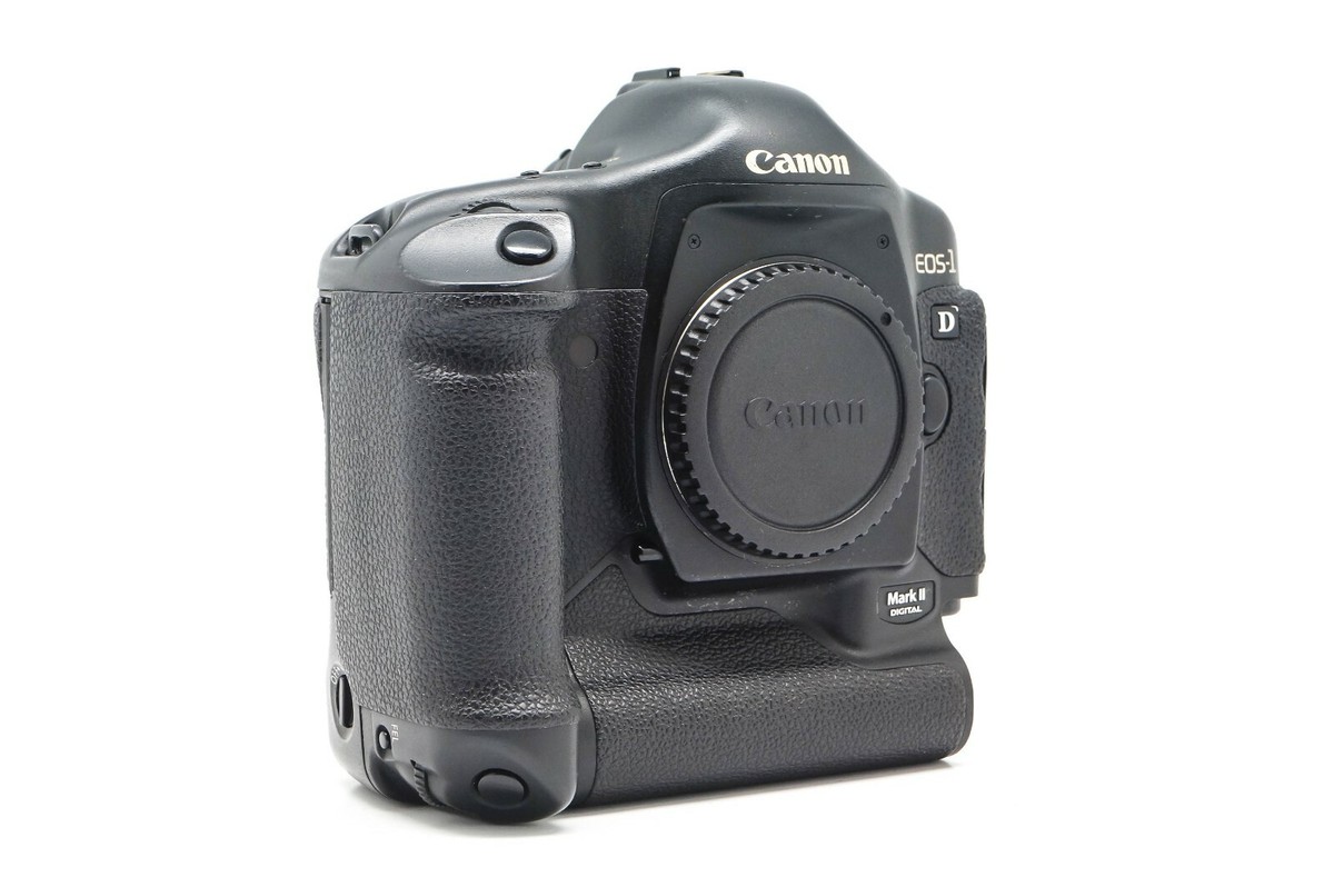 Canon EOS 1D Mark II EF Mount Digital Camera Body
