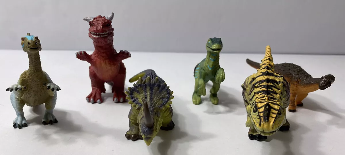 Disney Parks Animal Kingdom Dinosaur Play Set Lot Of 6 Figures Variety  Diorama