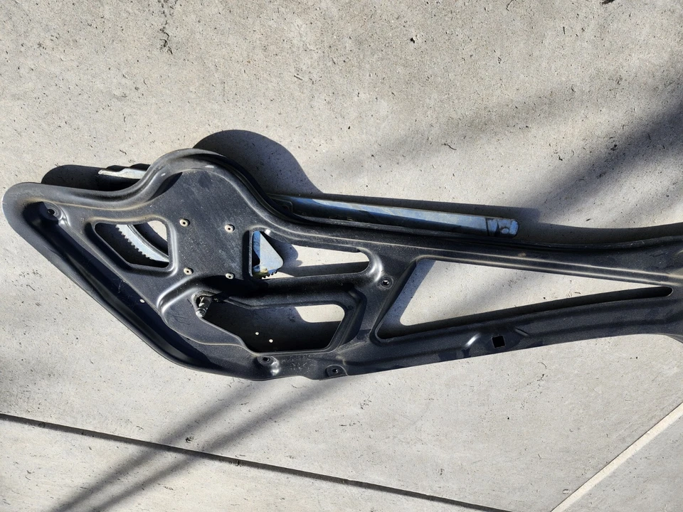 04-06 Dodge Sprinter 2.7L motor diésel 2500 3500 Freightliner lado del conductor delantero Foto 3 de 4