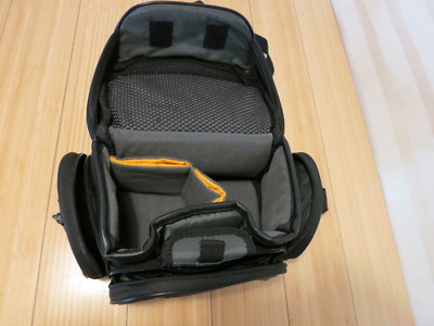 Vtg Case Logic Camera Bag Black Shoulder Strap Pockets Padded Storage 8x5x5