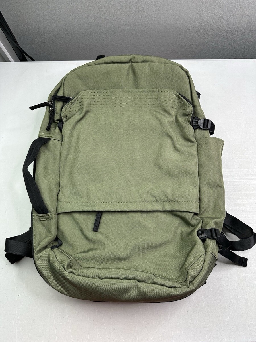 The Pakt Travel Backpack V1 30L Carry-On Bag for Travelers Green - Main Image