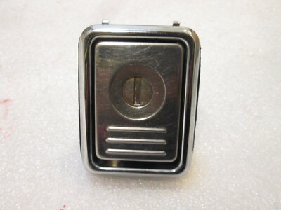 85 86 87 88 89 90 91 92 Volvo 240 740 760 Sedan Trunk Lid Latch OEM NO ...