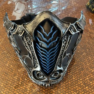 Mortal Kombat 2021 SCORPION Sub-Zero Resin Half Mask Helmet Cosplay Props Mask