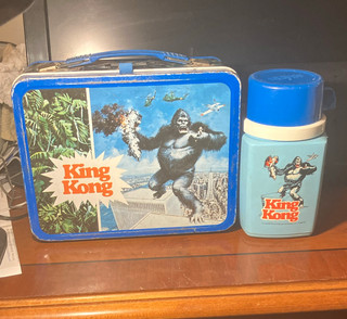 King Kong Collectible Metal Lunch Box w/ Matching Thermos Set Blue