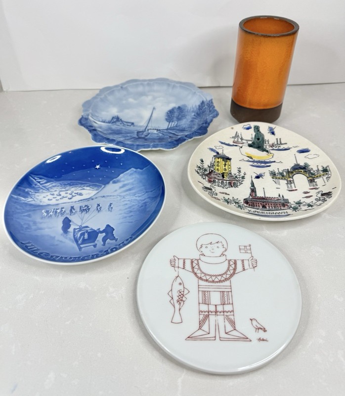 Vtg BING & GRONDAHL B&G Stoneware Denmark Blue White Rosenthal Plate Vase Wall