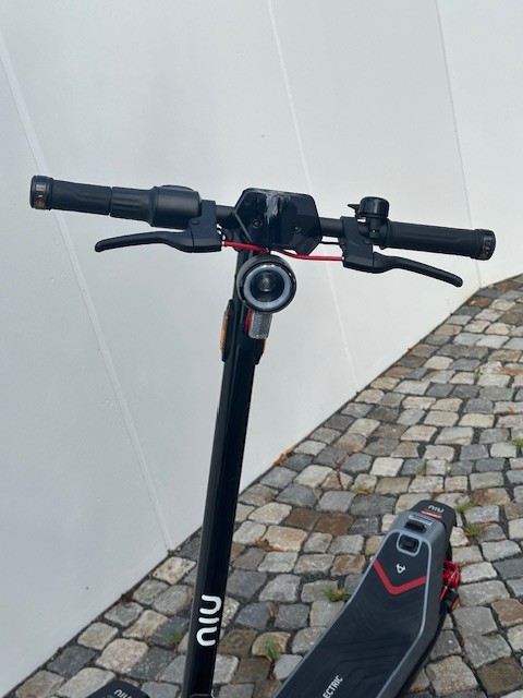Bild 3 von 6