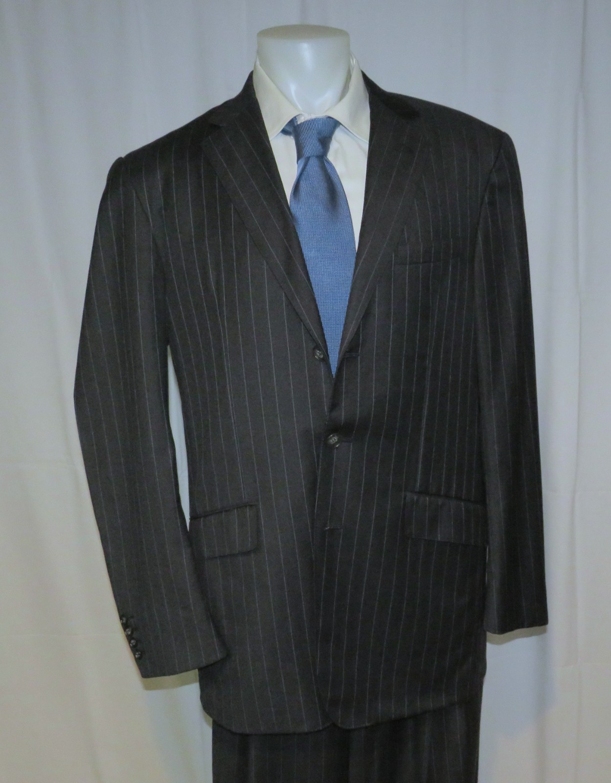 Raphael Wardrobe Design Bespoke Gray Striped Thre… - image 4