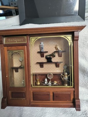 Artisan Made and Signed Curio Hutch 1:12 Scale Dollhouse Miniature