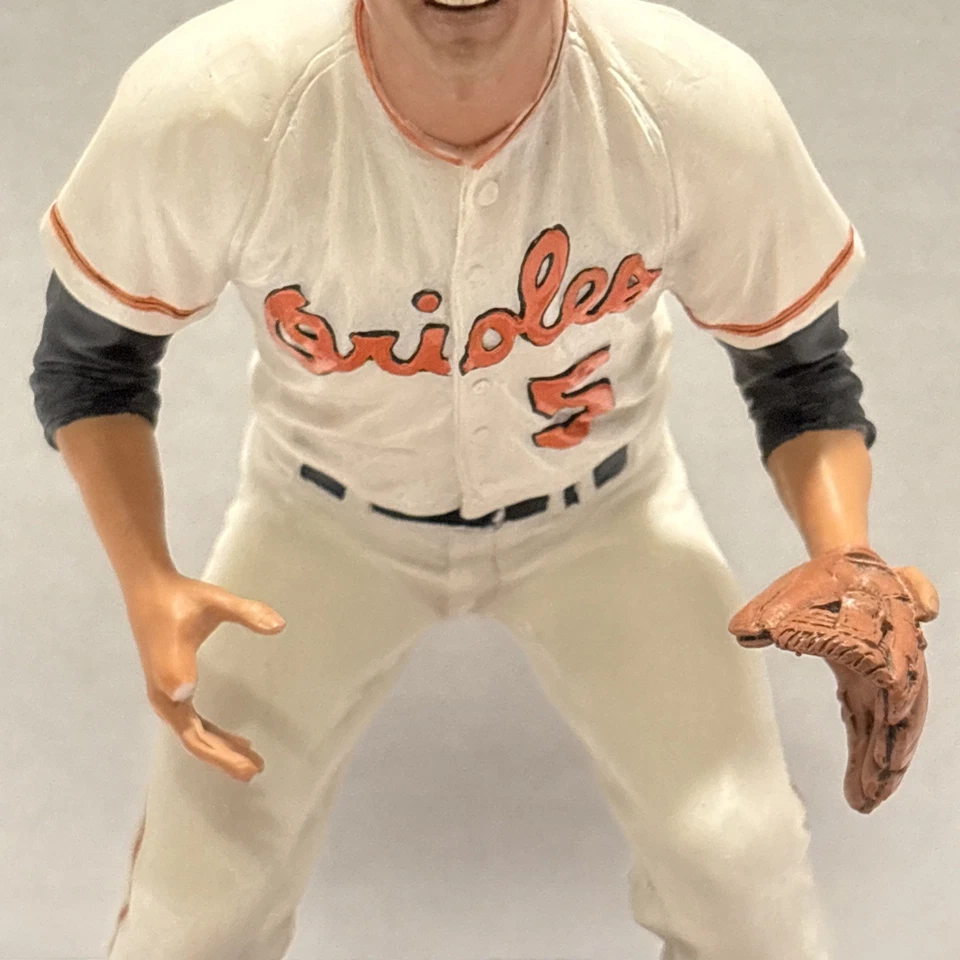 Figura Estatua Brooks Robinson Danbury Como Nueva Baltimore Orioles LEER Foto 3 de 4
