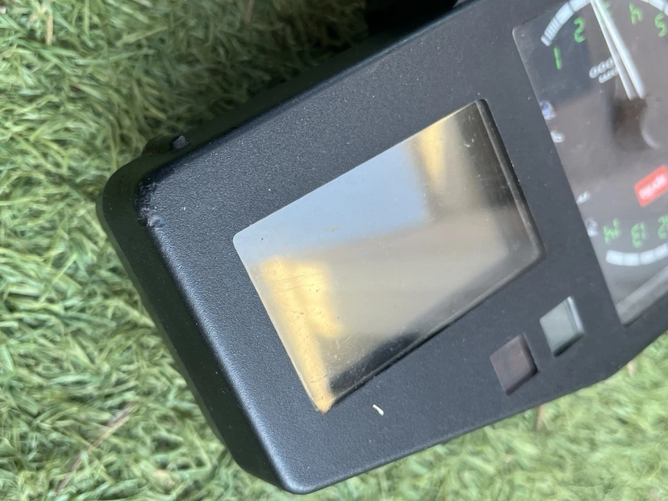 1998-2003 APRILIA RS250 MK 2 CLOCKS / DASHBOARD USED - image 4 of 4