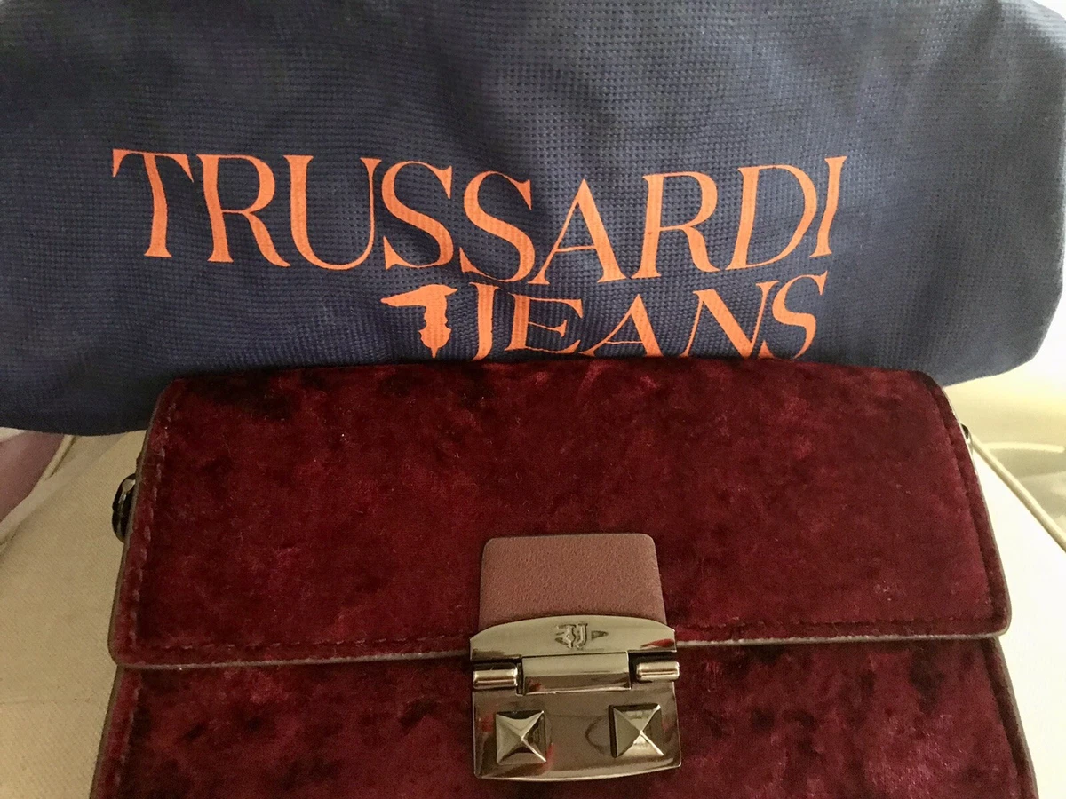 Lovely store bag trussardi