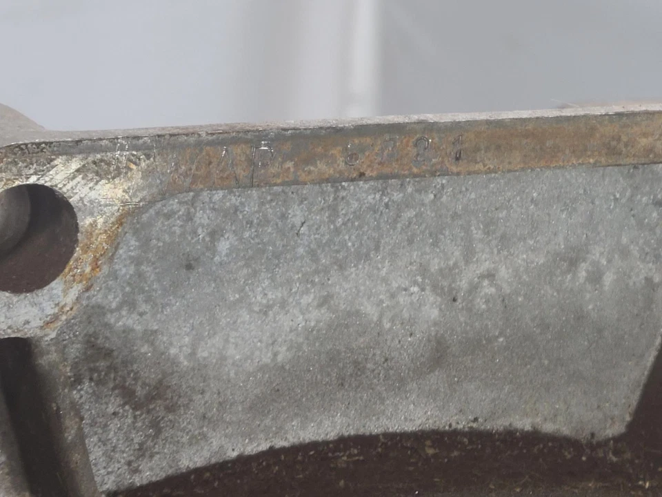 Used Automatic Transmission Assembly fits: 1997 Chevrolet Cavalier AT 4-134 2.2L Foto 2 de 4