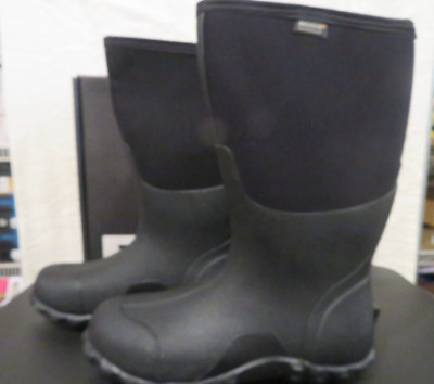 *NWT Mens Black Bogs Classic High Boots, 14