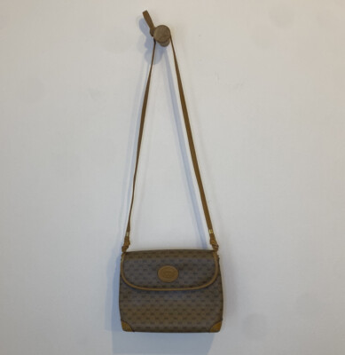 Authenticated Gucci Vintage GG Supreme Canvas Mini Cross