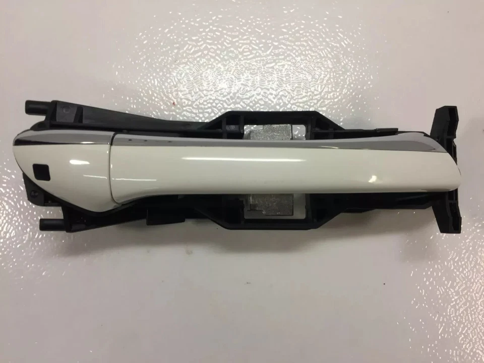 04-09 Mercedes-Benz CLK350 maçaneta externa dianteira direita passageiro fabricante de equipamento original - Imagem 3 de 4