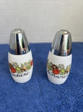 Corning Ware VTG 1970s Gemco Spice of Life Salt & Pepper Shakers