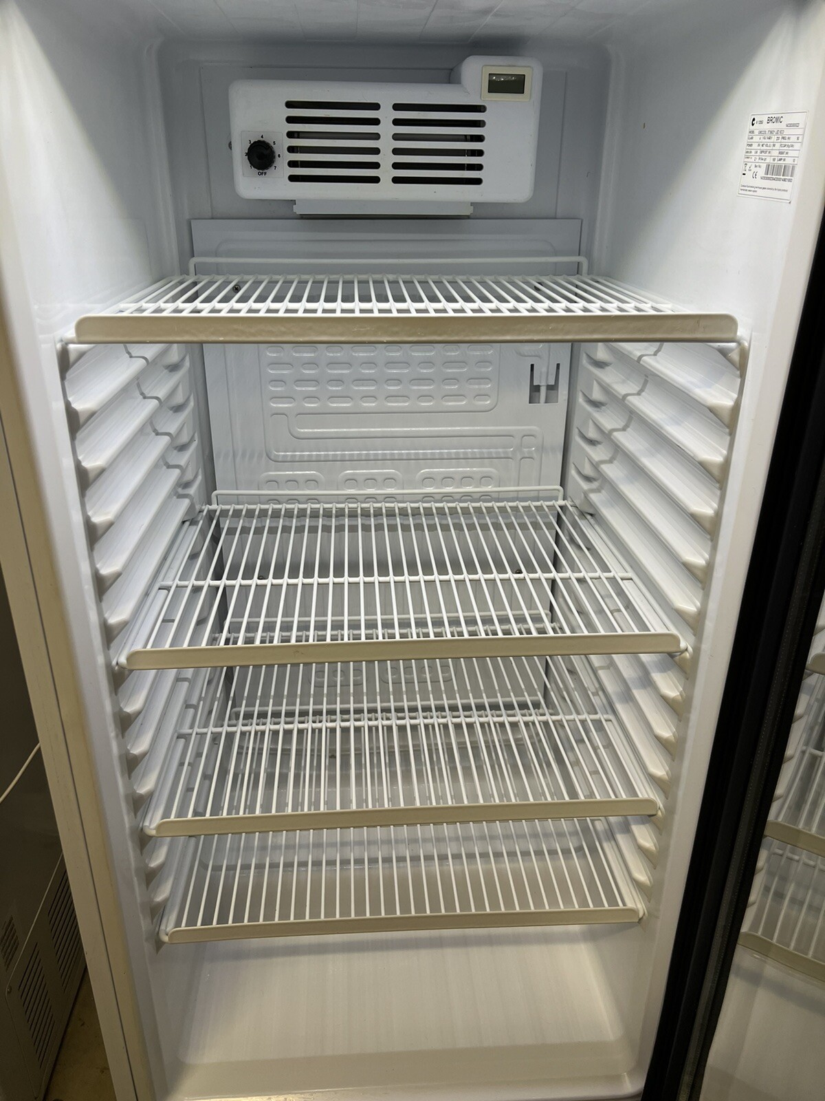 Commercial Drinks Fridge Bromic Model GMO220L 3736021 LED ECO eBay