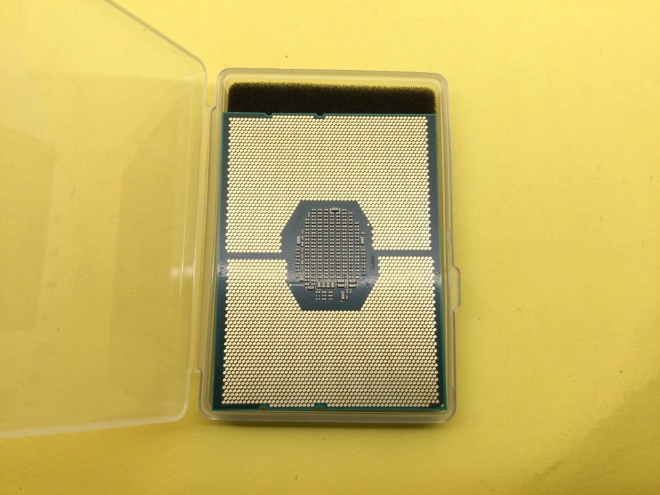 SRGZD Intel Xeon Gold 6208U 2.9GHz 16-Core FCLGA3647 22MB 150W CPU - Image 2 of 3