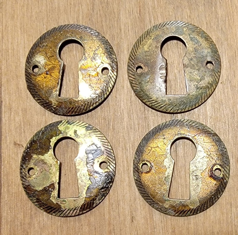 QTY 4 Antique Keyhole Cover Plates 1" Escutcheon Furniture Brass Lock Covers 