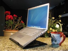 Portable Laptop Stand for MacBooks - Black