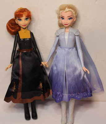 2020 Hasbro Frozen II Transformation Dolls Elsa #E9420 & Anna #E9419