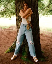 Urban Outfitters BDG Rih High-Rise EXTREME BAGGY Medium BLUE Wash JEANS Size 24