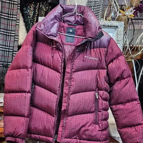 Columbia Women's & Men's Puffer Burgundy Coat thumbnail 2