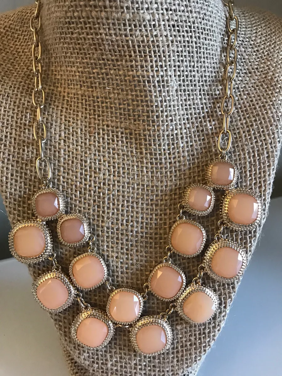 Banana republic best sale necklace